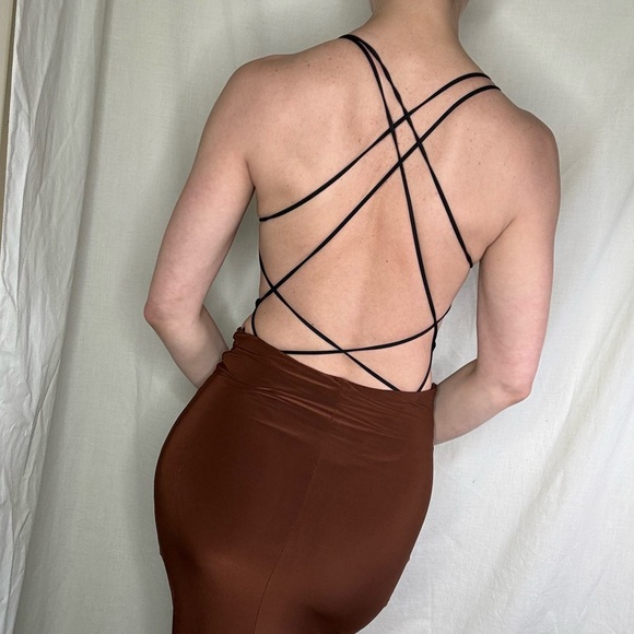 SHEIN Black strappy open back bodysuit size small - Picture 4 of 6